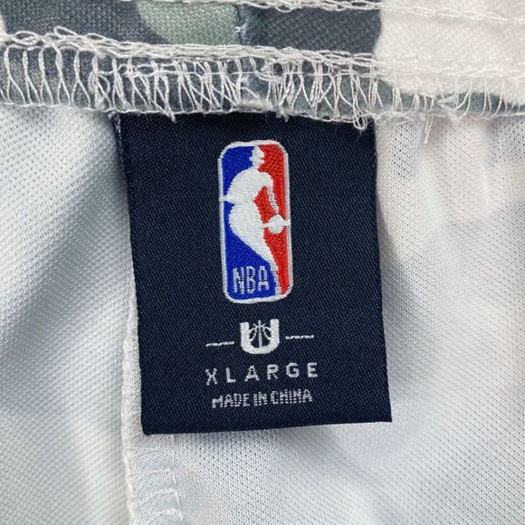 NBA Chicago Bulls Camo Joggers - Size XL - Picture 6 of 6